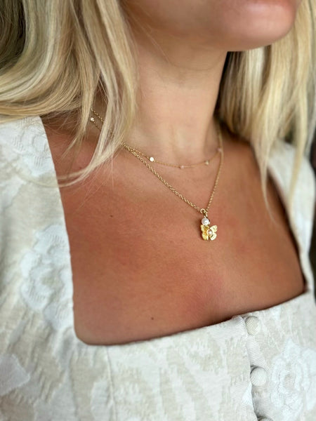 #80210 BLUSH WINGS CLUSTER CHARM NECKLACE