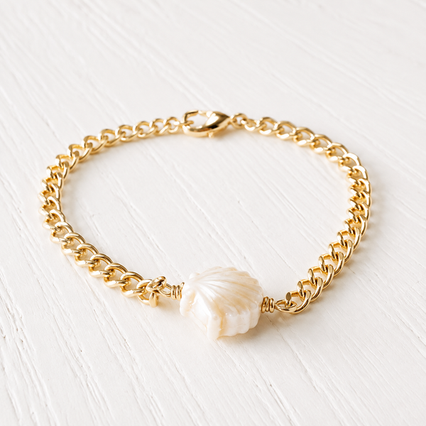 #60238 PORCELAIN SCALLOP BRACELET