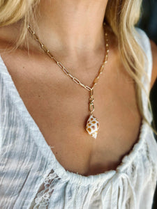 #80225 ROLLING TIDE SHELL DROP NECKLACE