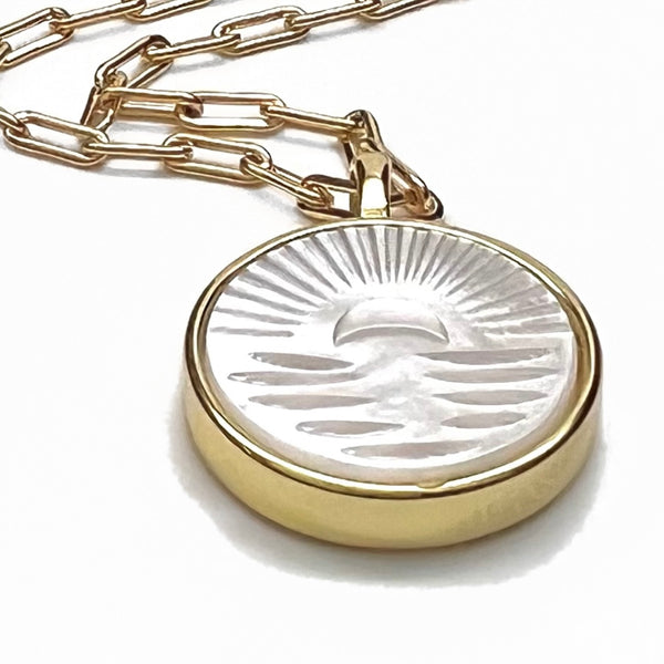 MOTHER OF PEARL SUNSET NECKLACE