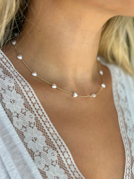 #80209 PEARL HEART STATION NECKLACE