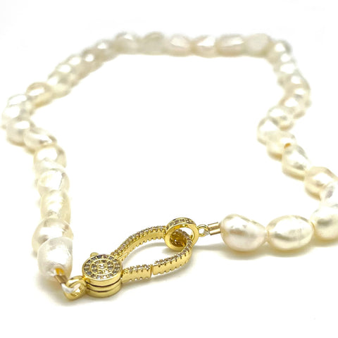 PEARL NECKLACE W/ PAVE CLASP