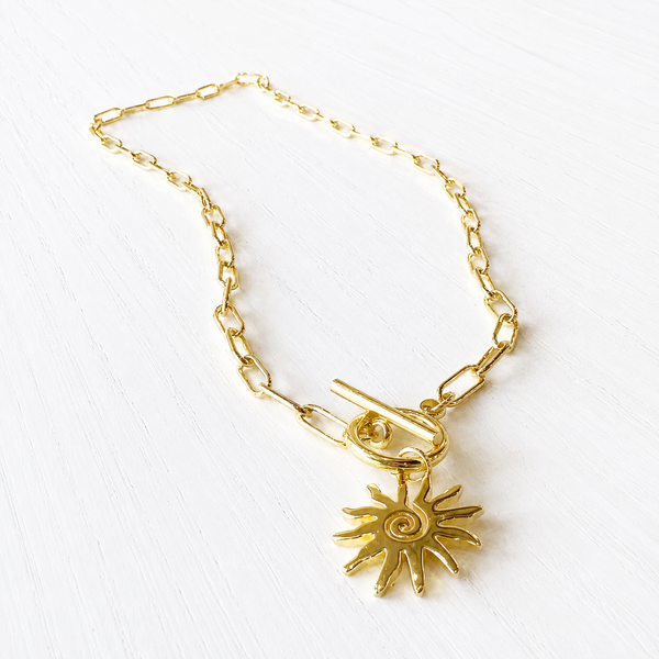#80276 PAPERCLIP TOGGLE SWIRL SUN NECKLACE