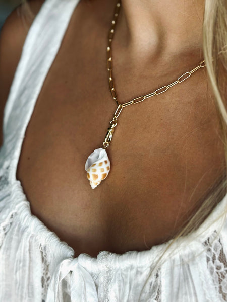 #80225 ROLLING TIDE SHELL DROP NECKLACE