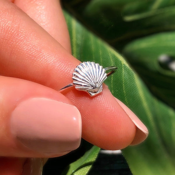 SCALLOP SHELL RING