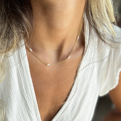 TRIPLE PEARL TIN CUP NECKLACE